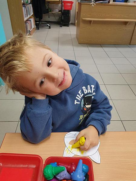 Únorová návštěva Střapaté smečky na pobočce Mír, zdroj: Městská knihovna v Českém Krumlově, foto: Městská knihovna v Českém Krumlově (17/19)