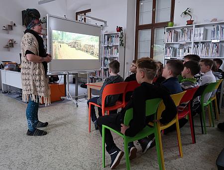 Hrrr na ně!, zdroj: Městská knihovna v Českém Krumlově, foto: Městská knihovna v Českém Krumlově (2/14)