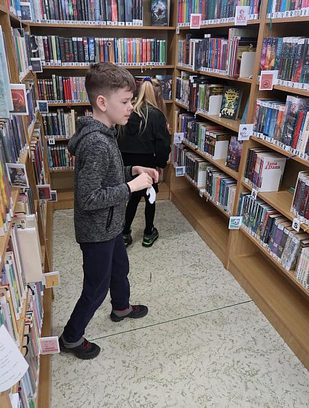 Hrrr na ně!, zdroj: Městská knihovna v Českém Krumlově, foto: Městská knihovna v Českém Krumlově (6/14)