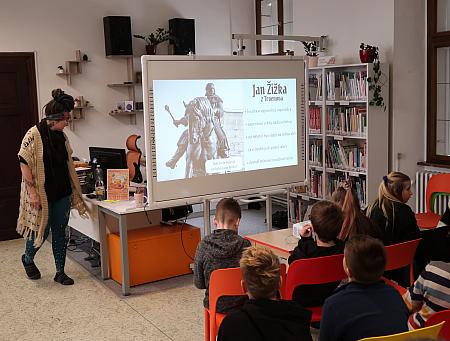 Hrrr na ně!, zdroj: Městská knihovna v Českém Krumlově, foto: Městská knihovna v Českém Krumlově (13/14)