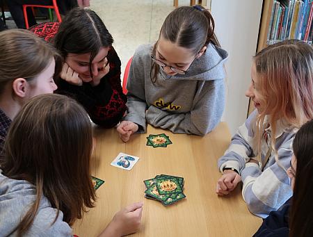 Deskovky & chill v knihovně, zdroj: Městská knihovna v Českém Krumlově, foto: Městská knihovna v Českém Krumlově (8/13)