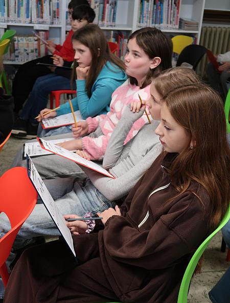 Superhrdinové z 5.A ZŠ Linecká, zdroj: Městská knihovna v Českém Krumlově, foto: Městská knihovna v Českém Krumlově (7/13)