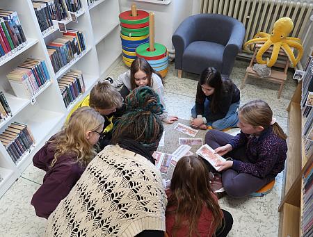 Staré pověsti české se ZŠ Holubov, zdroj: Městská knihovna v Českém Krumlově, foto: Městská knihovna v Českém Krumlově (8/15)