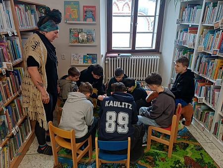 Staré pověsti české se ZŠ Větřní, zdroj: Městská knihovna v Českém Krumlově, foto: Městská knihovna v Českém Krumlově (9/14)