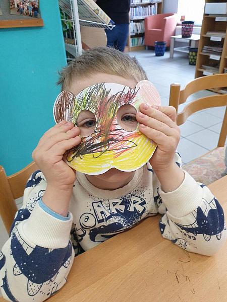 DS Barborka poprvé na návštěvě v knihovně, zdroj: Městská knihovna v Českém Krumlově, foto: Městská knihovna v Českém Krumlově (21/23)