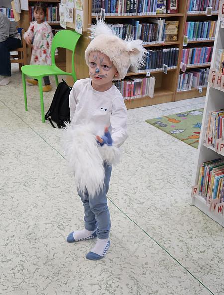 Masopustní rej v knihovně, zdroj: Městská knihovna v Českém Krumlově, foto: Městská knihovna v Českém Krumlově (2/47)