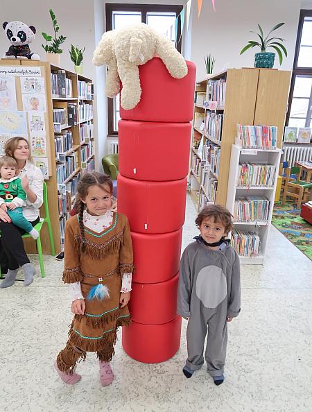 Masopustní rej v knihovně, zdroj: Městská knihovna v Českém Krumlově, foto: Městská knihovna v Českém Krumlově (9/47)