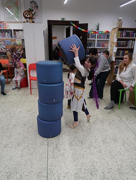 Masopustní rej v knihovně, zdroj: Městská knihovna v Českém Krumlově, foto: Městská knihovna v Českém Krumlově (15/47)