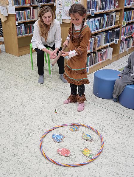 Masopustní rej v knihovně, zdroj: Městská knihovna v Českém Krumlově, foto: Městská knihovna v Českém Krumlově (33/47)