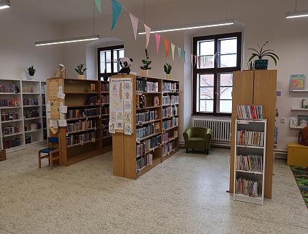 Výměna regálů v Oddělení pro děti, zdroj: Městská knihovna v Českém Krumlově, foto: Městská knihovna v Českém Krumlově (2/8)