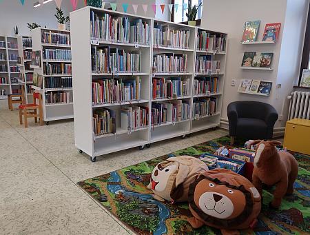 Výměna regálů v Oddělení pro děti, zdroj: Městská knihovna v Českém Krumlově, foto: Městská knihovna v Českém Krumlově (6/8)