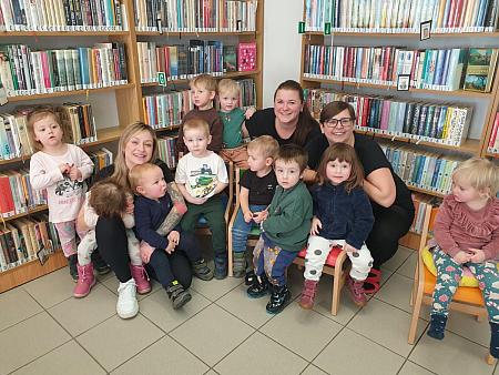 Krumlíci na únorové návštěvě v knihovně, zdroj: Městská knihovna v Českém Krumlově, foto: Městská knihovna v Českém Krumlově (20/20)