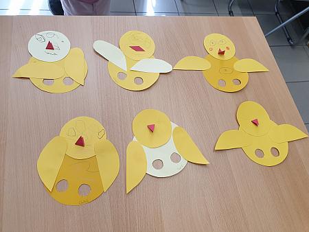 Jarní návštěva z DS Střapatá smečka na pobočce Mír, zdroj: Městská knihovna v Českém Krumlově, foto: Městská knihovna v Českém Krumlově (12/43)