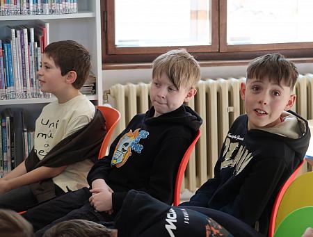 Školní kolo recitační soutěže 2026, zdroj: Městská knihovna v Českém Krumlově, foto: Městská knihovna v Českém Krumlově (18/35)