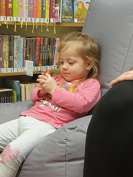 Jarní návštěva z RC Krumlík na pobočce Mír, zdroj: Městská knihovna v Českém Krumlově, foto: Městská knihovna v Českém Krumlově (12/18)