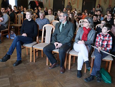 Slavnostní vyhlášení výsledků výtvarné soutěže Lesy a příroda kolem nás 2026, zdroj: Městská knihovna v Českém Krumlově, foto: Městská knihovna v Českém Krumlově (6/62)