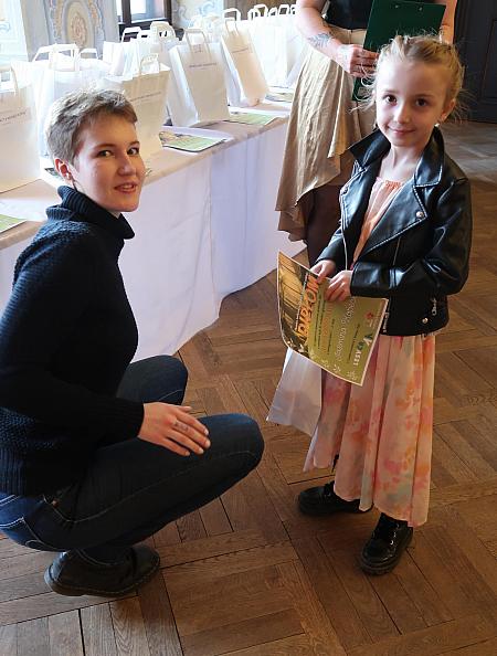 Slavnostní vyhlášení výsledků výtvarné soutěže Lesy a příroda kolem nás 2026, zdroj: Městská knihovna v Českém Krumlově, foto: Městská knihovna v Českém Krumlově (15/62)