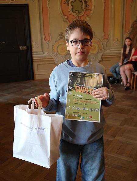 Slavnostní vyhlášení výsledků výtvarné soutěže Lesy a příroda kolem nás 2026, zdroj: Městská knihovna v Českém Krumlově, foto: Městská knihovna v Českém Krumlově (28/62)