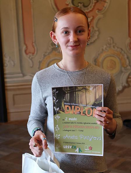 Slavnostní vyhlášení výsledků výtvarné soutěže Lesy a příroda kolem nás 2026, zdroj: Městská knihovna v Českém Krumlově, foto: Městská knihovna v Českém Krumlově (37/62)