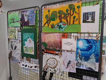 Slavnostní vyhlášení výsledků výtvarné soutěže Lesy a příroda kolem nás 2026, zdroj: Městská knihovna v Českém Krumlově, foto: Městská knihovna v Českém Krumlově (52/62)