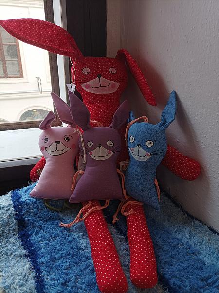 Velikonoční charitativní jarmark v knihovně, zdroj: Městská knihovna v Českém Krumlově, foto: Městská knihovna v Českém Krumlově (4/10)