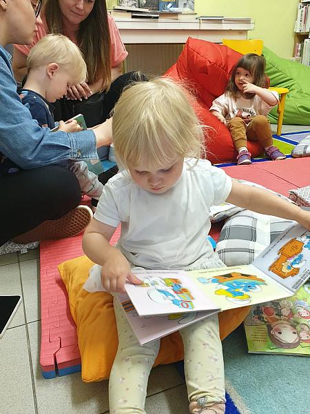 Květnová návštěva Krumlíků na Míru, zdroj: Městská knihovna v Českém Krumlově, foto: Městská knihovna v Českém Krumlově (12/18)