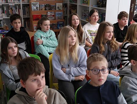 Komiks pro každého ZŠ Křemže 23. a 26. 2. 2026, zdroj: Městská knihovna v Českém Krumlově, foto: Městská knihovna v Českém Krumlově (10/28)