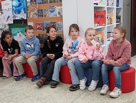 Cesta do knihovny - ZŠ Za Nádražím 1.B 2026, zdroj: Městská knihovna v Českém Krumlově, foto: Městská knihovna v Českém Krumlově (2/15)