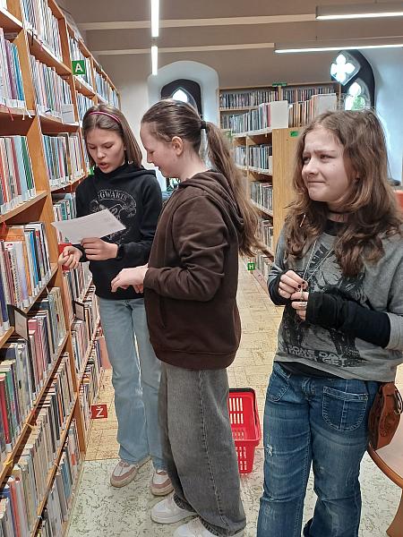 Knihovna plná informací - ZŠ Holubov a ZŠ Chvalšiny 16. 3. 2026, zdroj: Městská knihovna v Českém Krumlově, foto: Městská knihovna v Českém Krumlově (23/39)