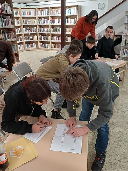 Knihovna plná informací - ZŠ Holubov a ZŠ Chvalšiny 16. 3. 2026, zdroj: Městská knihovna v Českém Krumlově, foto: Městská knihovna v Českém Krumlově (24/39)