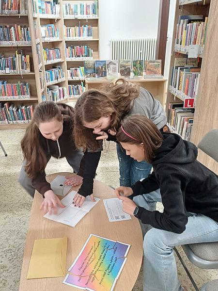 Knihovna plná informací - ZŠ Holubov a ZŠ Chvalšiny 16. 3. 2026, zdroj: Městská knihovna v Českém Krumlově, foto: Městská knihovna v Českém Krumlově (25/39)
