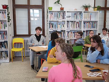 Tady žije poezie - ZŠ Křemže 8. 4. 2026, zdroj: Městská knihovna v Českém Krumlově, foto: Městská knihovna v Českém Krumlově (14/24)