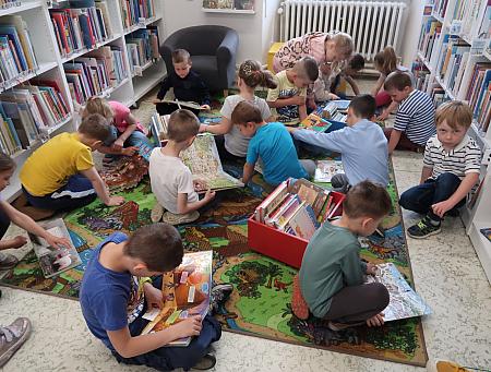 Vítejte v knihovně MŠ Za Soudem - 9. 4. 2026, zdroj: Městská knihovna v Českém Krumlově, foto: Městská knihovna v Českém Krumlově (20/76)