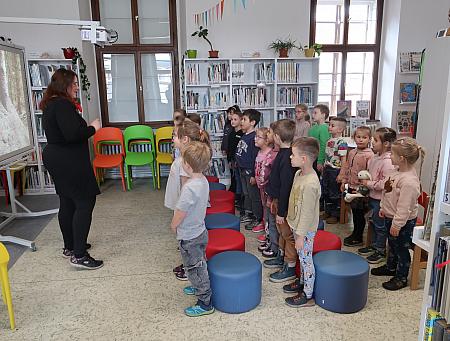 Co se děje v mraveništi? - MŠ Za Nádražím - duben 2026, zdroj: Městská knihovna v Českém Krumlově, foto: Městská knihovna v Českém Krumlově (27/76)