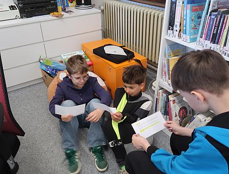 Dědeček v růžových kalhotách - ZŠ Linecká 4.A 18. 5. 2026, zdroj: Městská knihovna v Českém Krumlově, foto: Městská knihovna v Českém Krumlově (9/13)