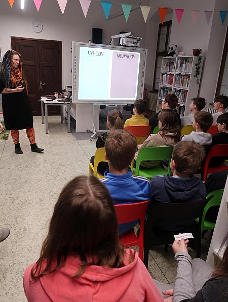 Internetová džungle - 6.A ZŠ Křemže - 16. 4. 2026, zdroj: Městská knihovna v Českém Krumlově, foto: Městská knihovna v Českém Krumlově (4/8)