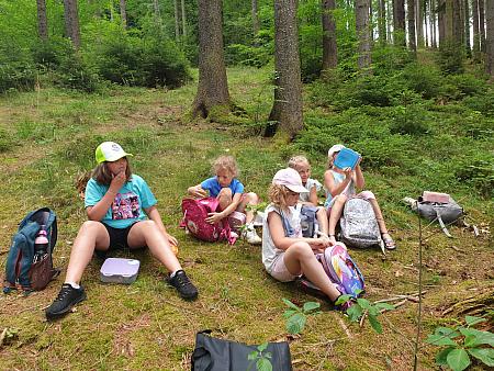 Příměstský tábor Otevíráme prázdniny s knihovnou 29. 6. – 30. 6., zdroj: Městská knihovna v Českém Krumlově, foto: Městská knihovna v Českém Krumlově (33/56)