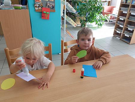 První podzimní návštěva Střapaté smečky na Míru, zdroj: Městská knihovna v Českém Krumlově, foto: Městská knihovna v Českém Krumlově (4/11)